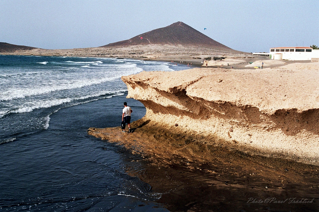 19 El Medano, pobrezi.jpg